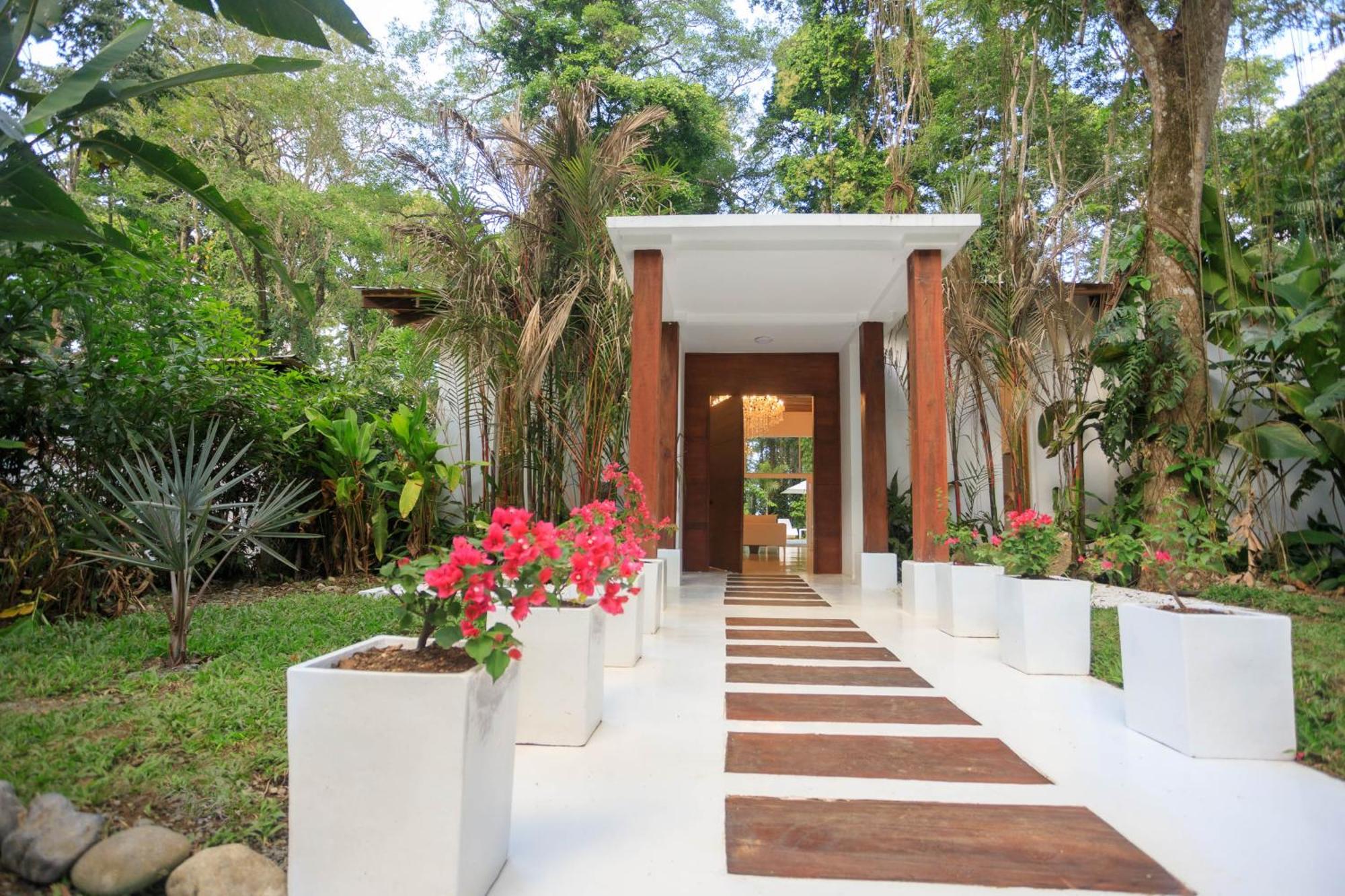 Le Cameleon Boutique Hotel Puerto Viejo de Talamanca Εξωτερικό φωτογραφία